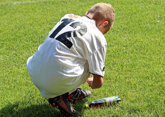 显得尤为遗 显得尤为遗