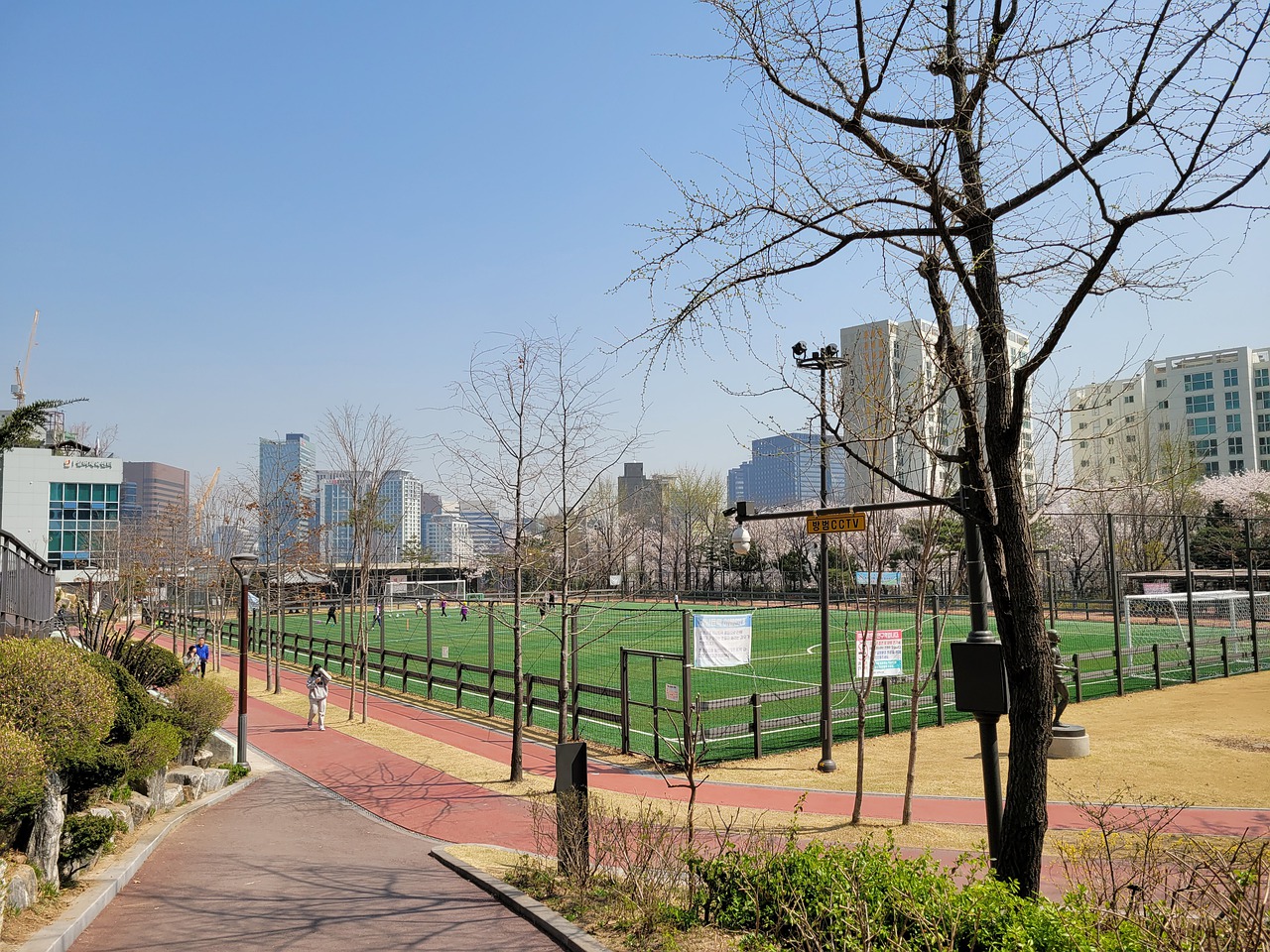 在面对高压 在面对高压